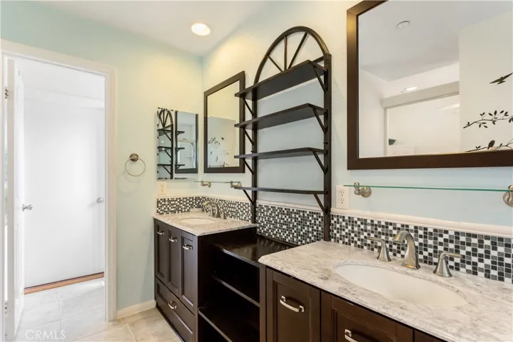 183 Shelby Lane, Fallbrook, California 92028