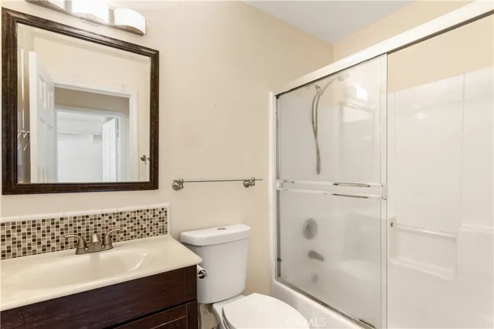 183 Shelby Lane, Fallbrook, California 92028