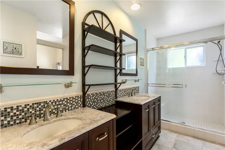 183 Shelby Lane, Fallbrook, California 92028
