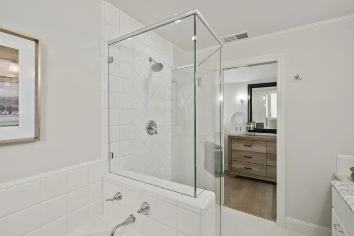 3587 La Mata Way, Palo Alto, California 94306