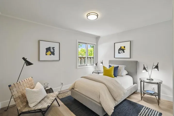 3587 La Mata Way, Palo Alto, California 94306