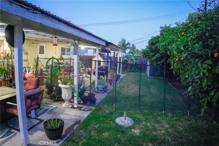 2806 Waverly Avenue, Santa Ana, California 92705