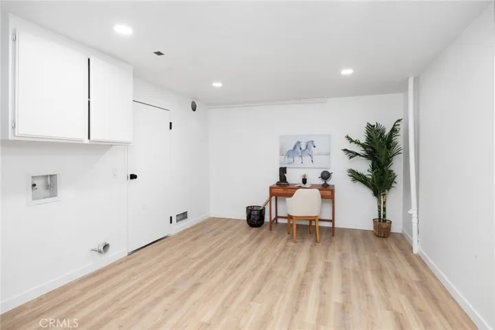 4821 Riverton Avenue 2, North Hollywood, California 91601