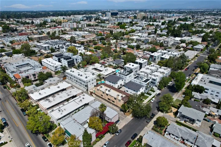 4821 Riverton Avenue 2, North Hollywood, California 91601