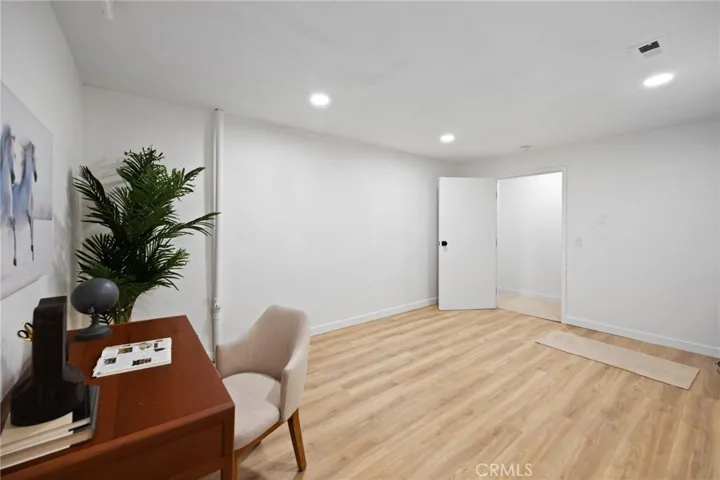 4821 Riverton Avenue 2, North Hollywood, California 91601