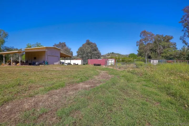 1727 Elm St, Ramona, California 92065