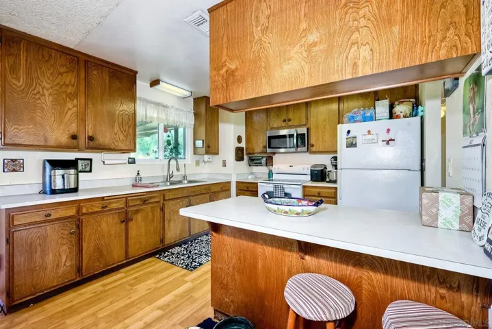 1727 Elm St, Ramona, California 92065