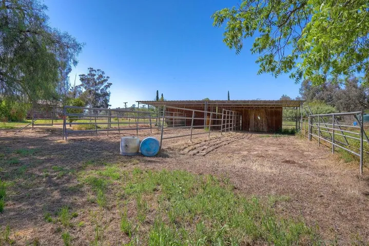 1727 Elm St, Ramona, California 92065