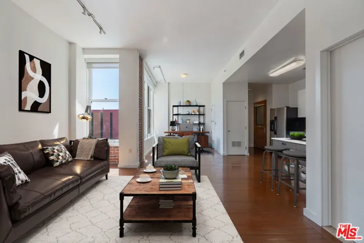 257 S Spring Street 3a, Los Angeles, California 90012
