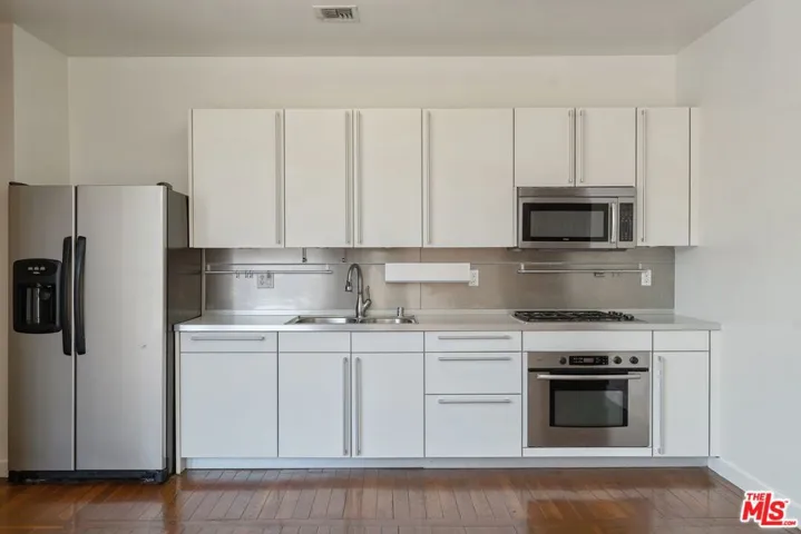 257 S Spring Street 3a, Los Angeles, California 90012