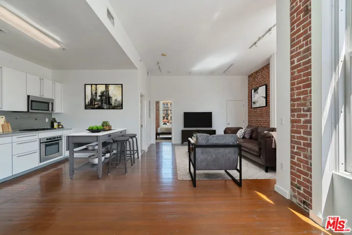 257 S Spring Street 3a, Los Angeles, California 90012