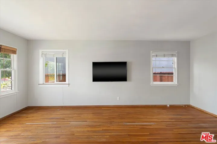 8666 Cadillac Avenue, Los Angeles, California 90034