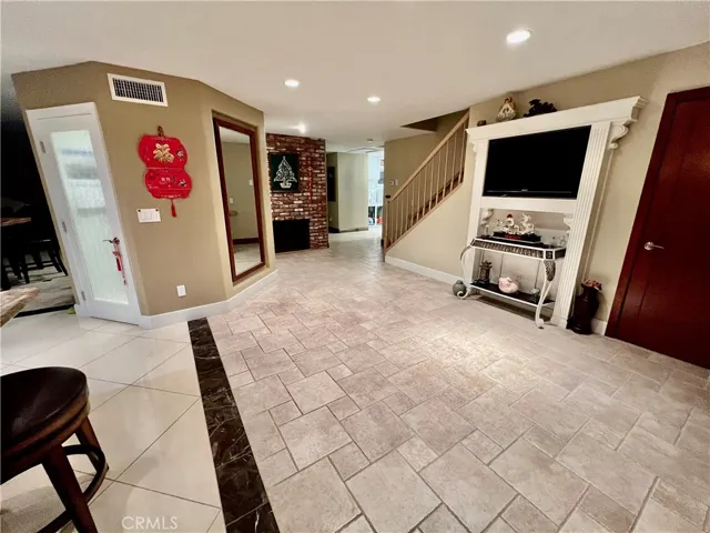 5871 Country View Drive, Yorba Linda, California 92886