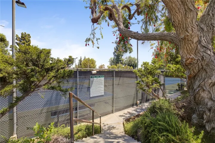 19200 Index Street 4, Porter Ranch, California 91326