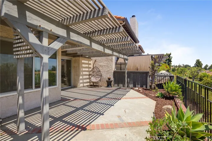 19200 Index Street 4, Porter Ranch, California 91326