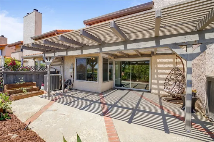 19200 Index Street 4, Porter Ranch, California 91326