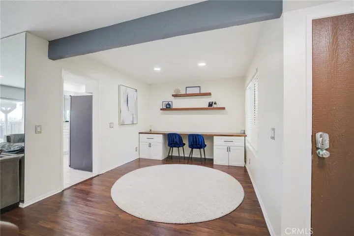 19200 Index Street 4, Porter Ranch, California 91326