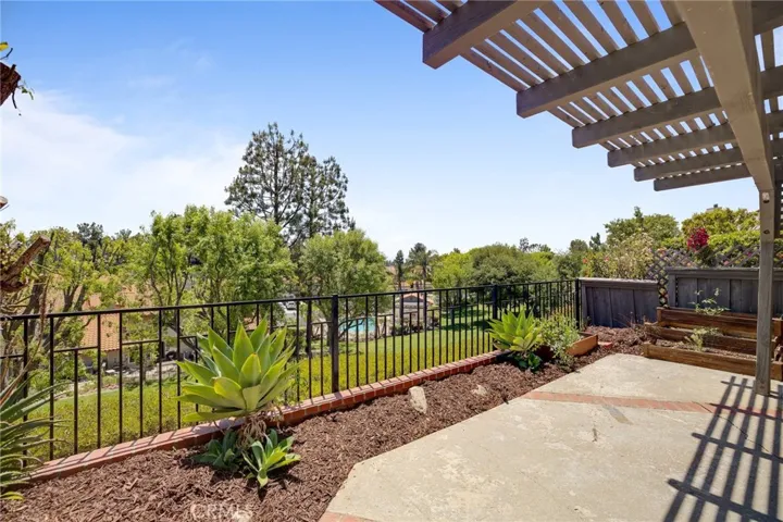 19200 Index Street 4, Porter Ranch, California 91326