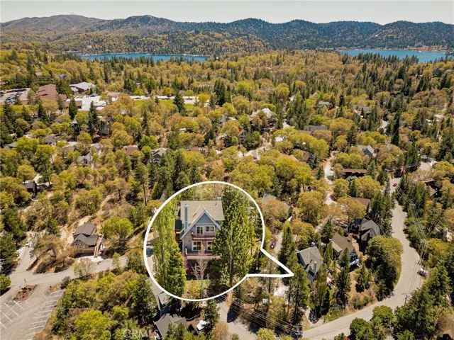 1383 Calgary Drive, Lake Arrowhead, California 92352