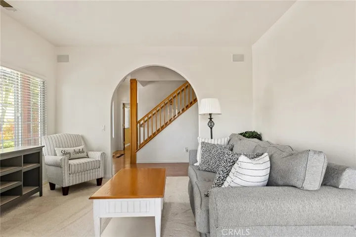 1383 Calgary Drive, Lake Arrowhead, California 92352