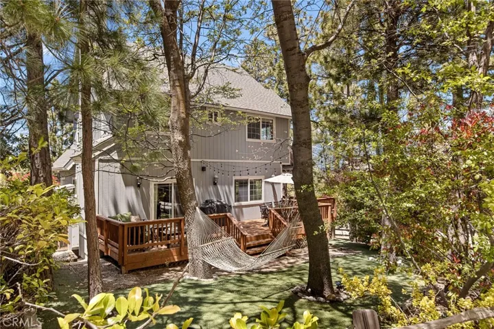 1383 Calgary Drive, Lake Arrowhead, California 92352