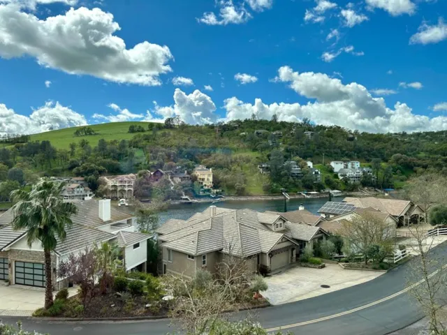25 Lopes Court, Copperopolis, California 95228