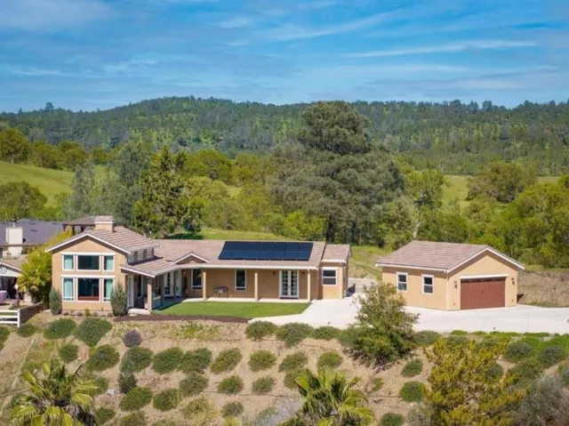 25 Lopes Court, Copperopolis, California 95228