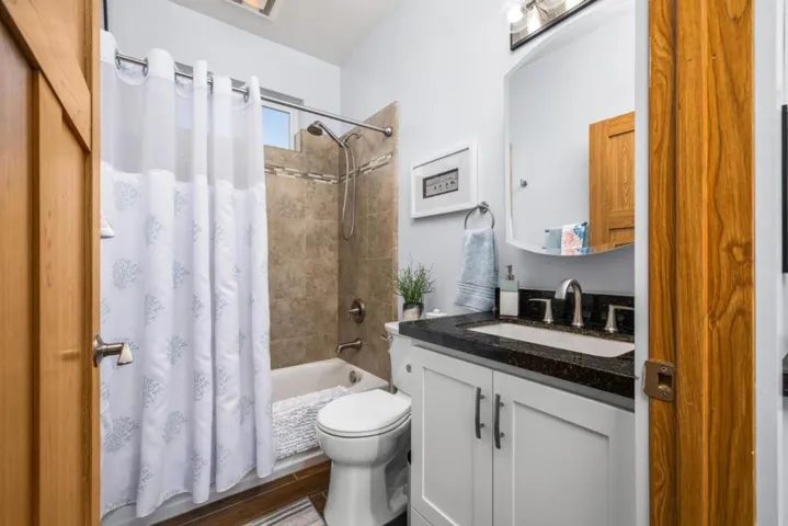 25 Lopes Court, Copperopolis, California 95228