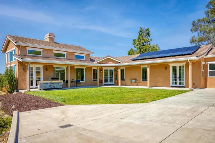 25 Lopes Court, Copperopolis, California 95228