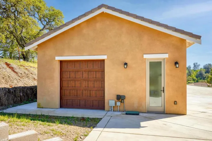 25 Lopes Court, Copperopolis, California 95228