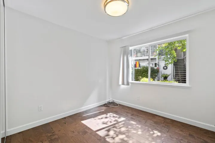 755 14th Avenue 305, Santa Cruz, California 95062