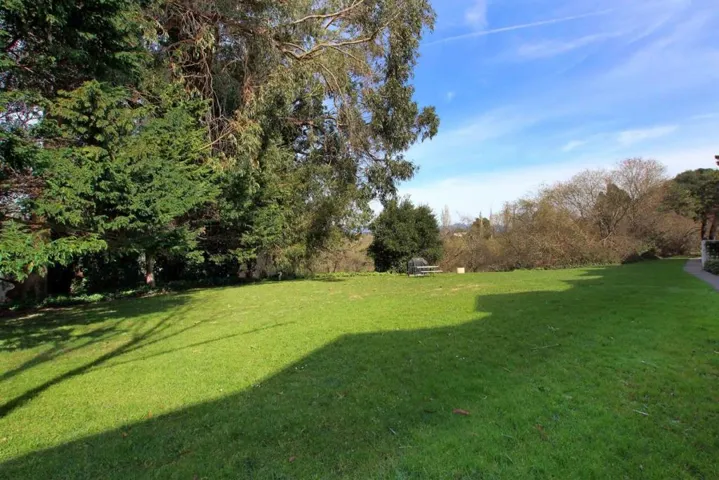755 14th Avenue 305, Santa Cruz, California 95062
