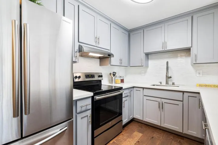 755 14th Avenue 305, Santa Cruz, California 95062