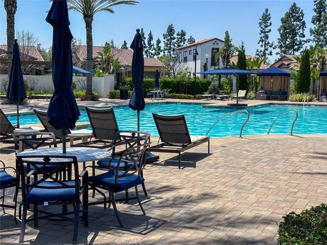 Association pool