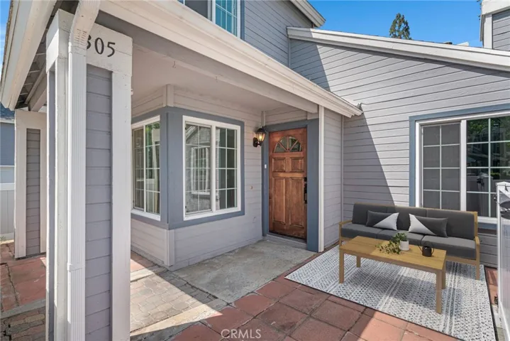 305 Monroe Court, Azusa, California 91702