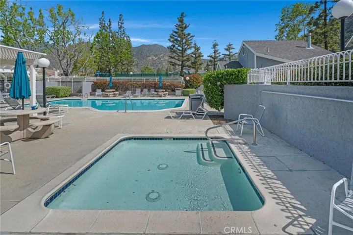 305 Monroe Court, Azusa, California 91702