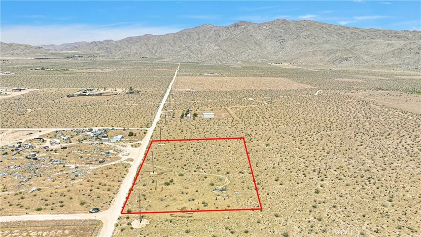 0 Corto Road, Apple Valley, California 92308