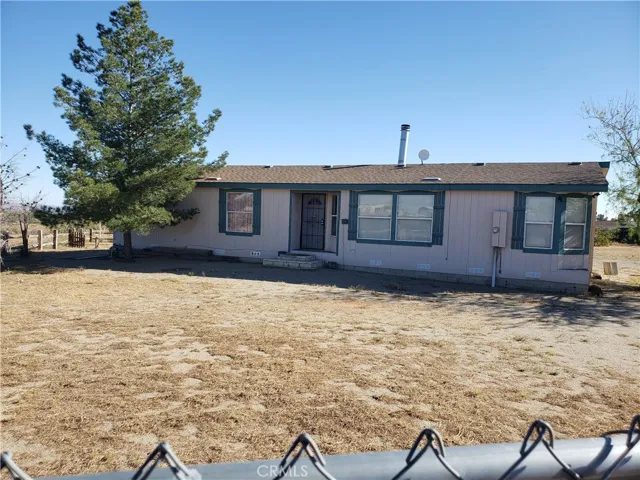 3550 Begonia Road, Phelan, California 92371