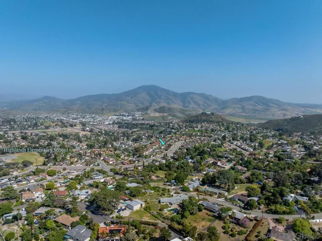 2711 S S Barcelona St, Spring Valley, California 91977