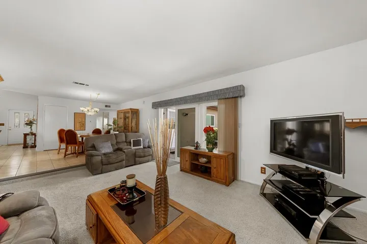 2711 S S Barcelona St, Spring Valley, California 91977