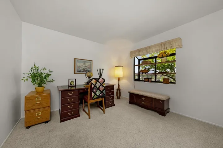 2711 S S Barcelona St, Spring Valley, California 91977
