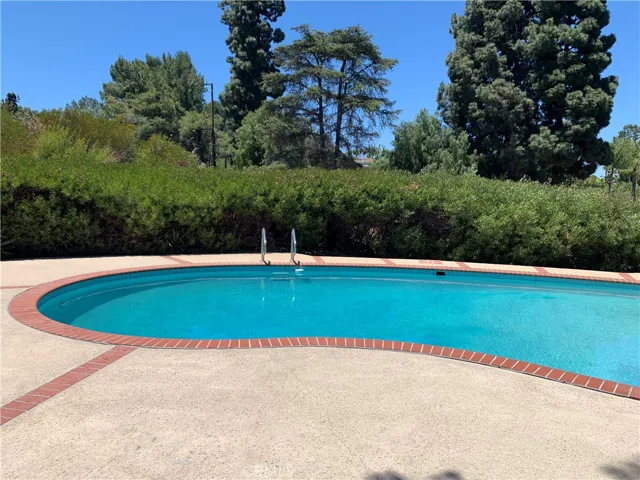 28215 Palos Verdes Drive E, Rancho Palos Verdes, California 90275