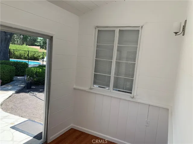 Extra Room off Dining area