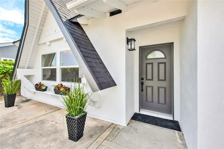 17391 Jefferson Lane, Huntington Beach, California 92647