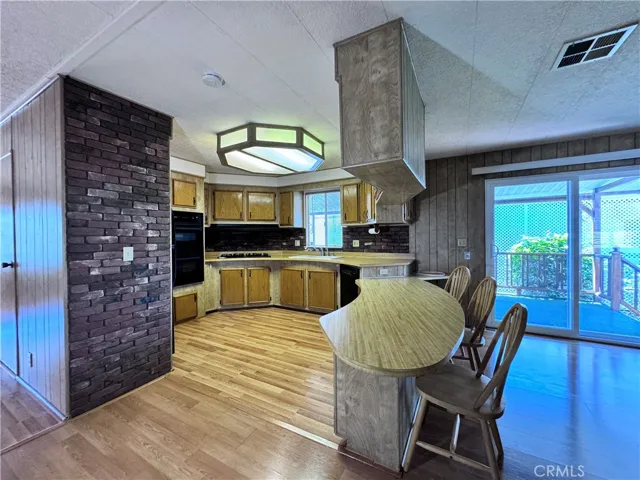 Kitchen - 1