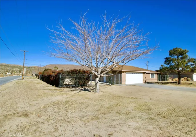 Corner Lot, fully fenced