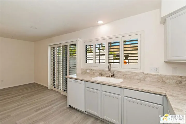 Lots of Counter Space