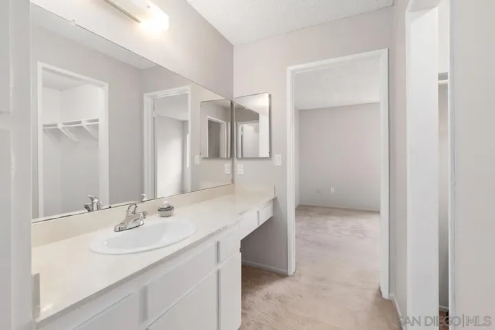 6780 Friars Rd. 217, San Diego, California 92108