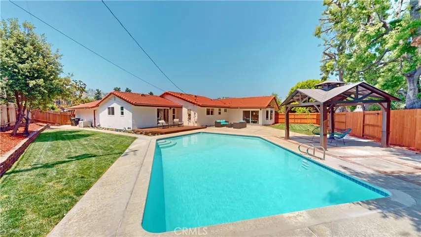 2904 Fragancia Avenue, Hacienda Heights, California 91745