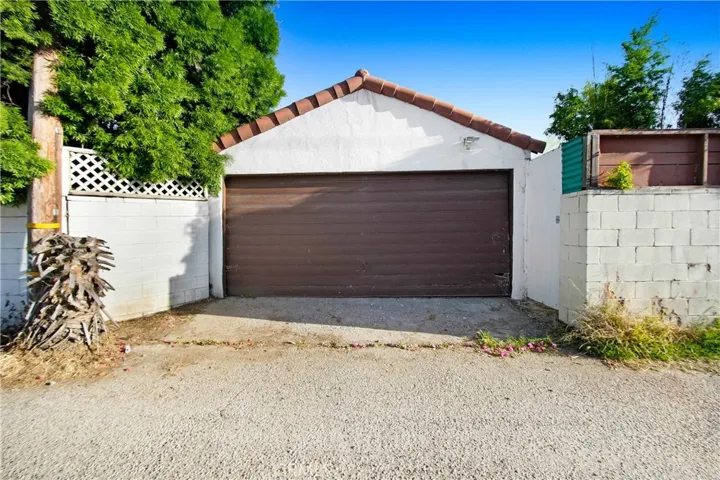 12707 Tiara Street, Valley Village, California 91607